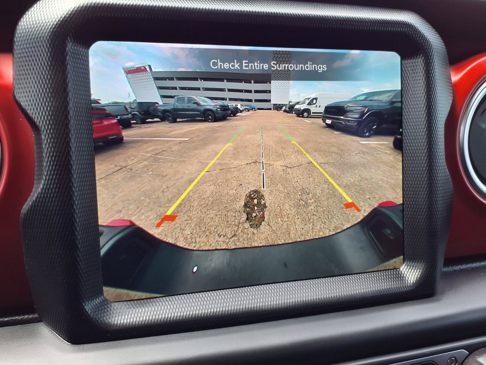 Used 2023 Jeep Gladiator Rubicon AWD/4WD image 6