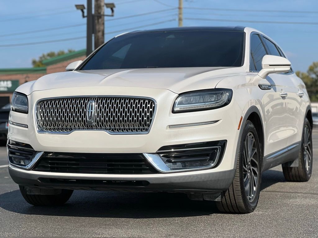Used 2019 Lincoln Nautilus Reserve image 13