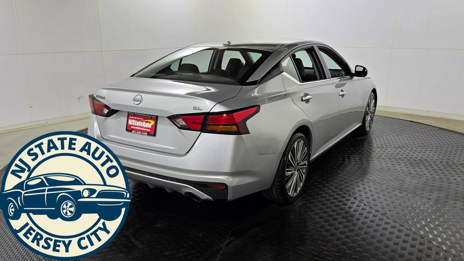 Used 2023 Nissan Altima 2.5 SL image 7