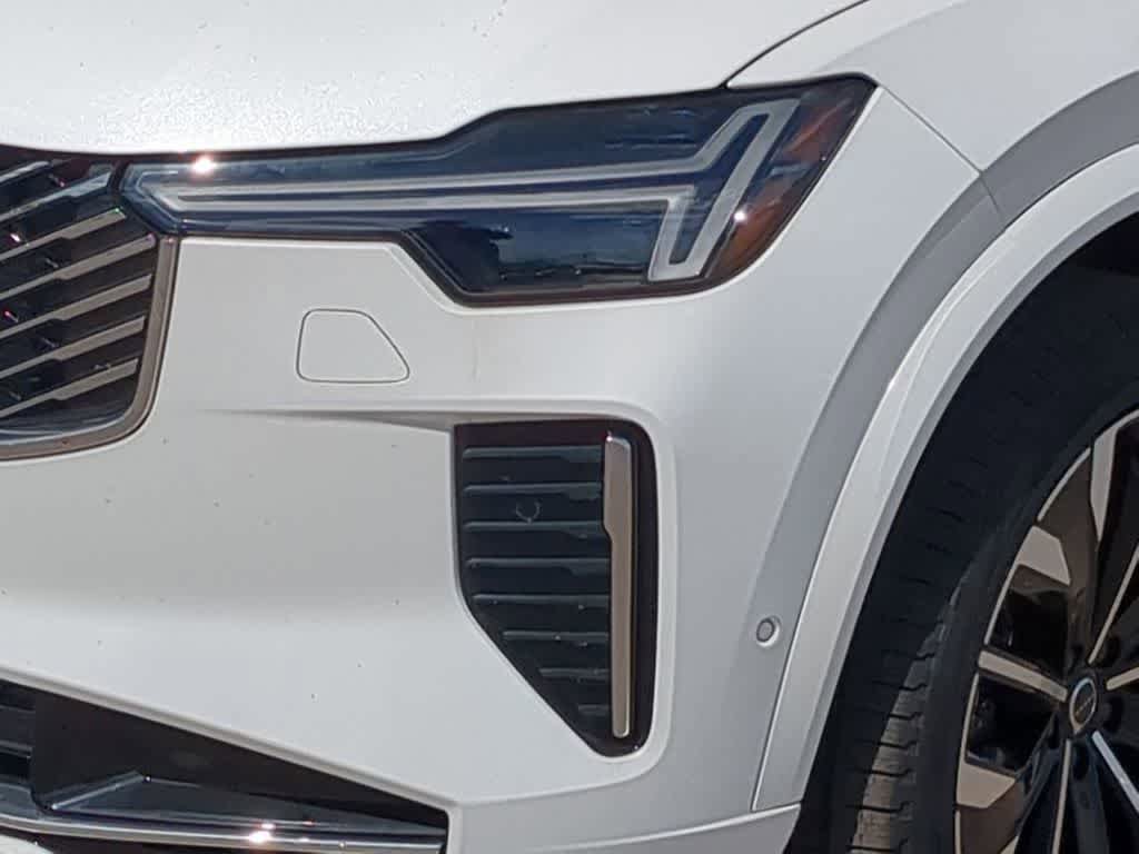 New 2026 Volvo XC90 B6 Plus w/ Protection Package Premier AWD/4WD image 10