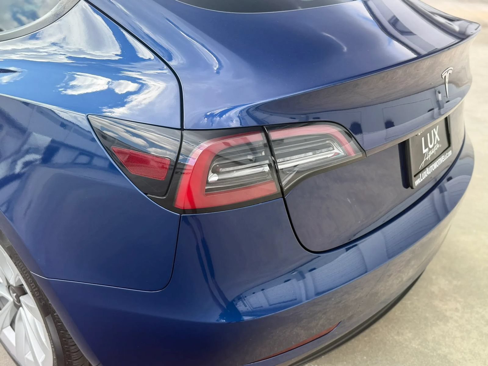 Used 2023 Tesla Model 3 Standard Range RWD image 12