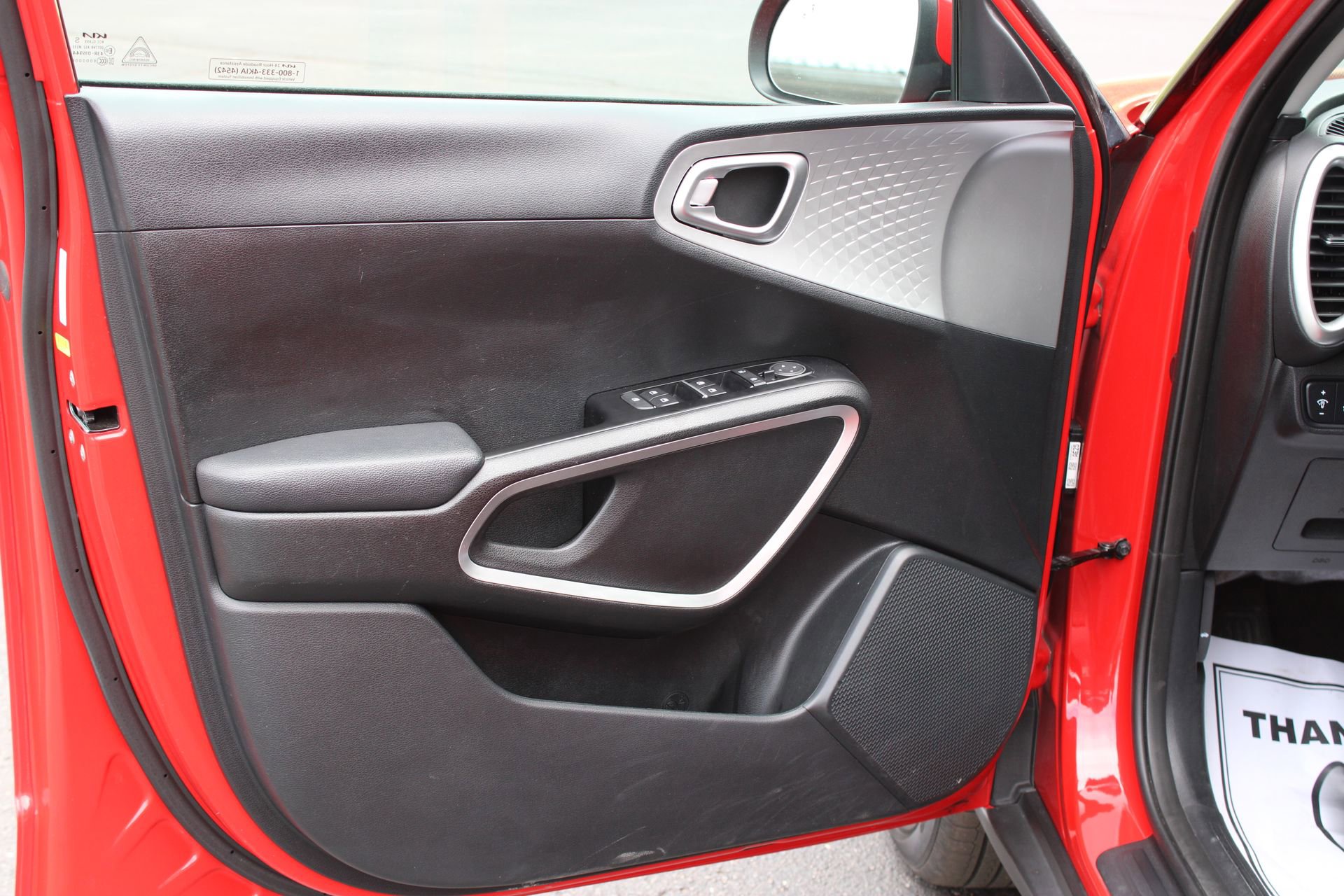 Used 2024 Kia Soul LX w/ Option Group 015 image 12