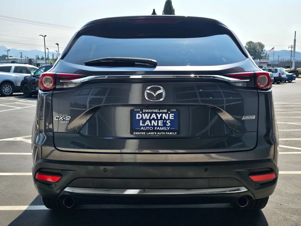 Used 2017 MAZDA CX-9 Signature AWD/4WD image 4