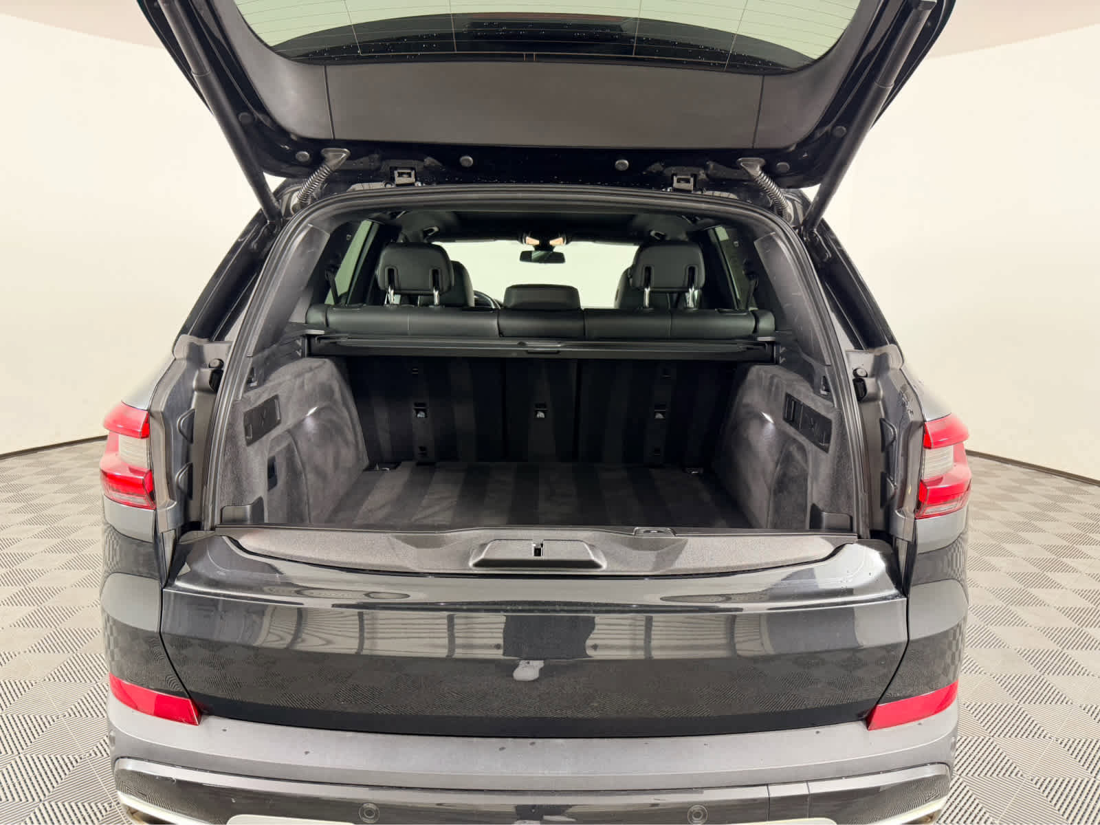 Used 2023 BMW X5 xDrive40i image 18