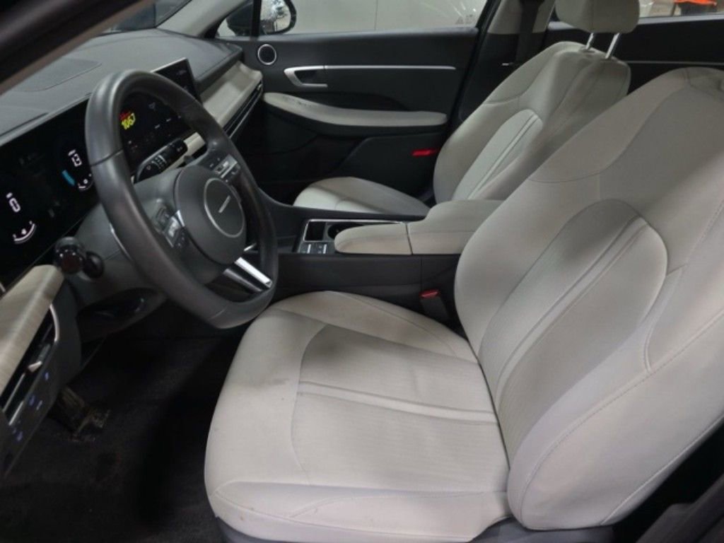 Used 2025 Hyundai Sonata SEL image 7