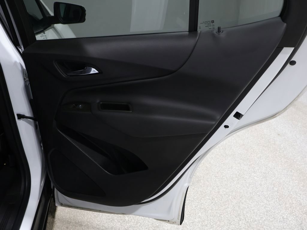 Used 2023 Chevrolet Equinox LT image 20