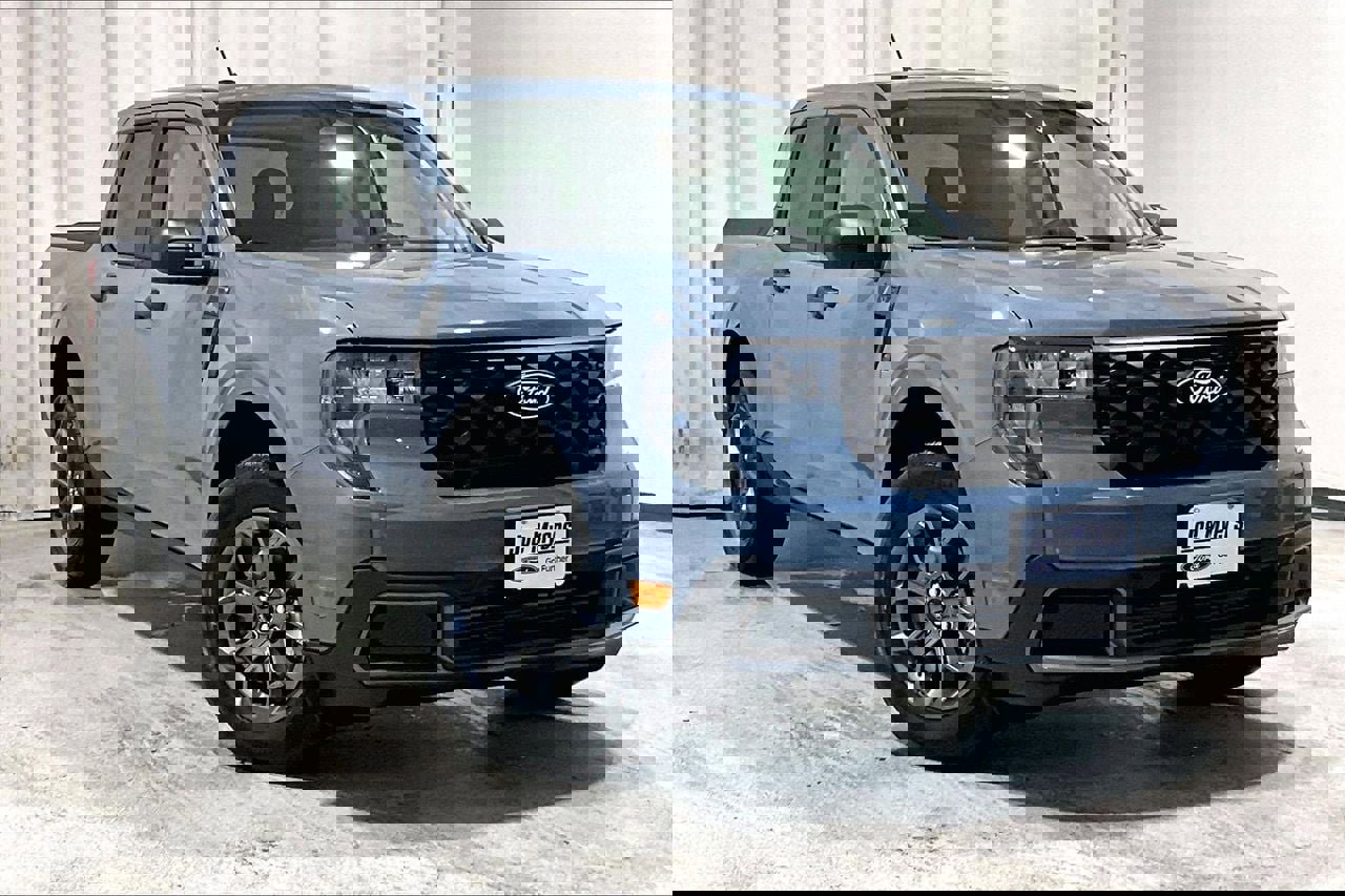 Used 2025 Ford Maverick XLT w/ Equipment Group 302A image 1