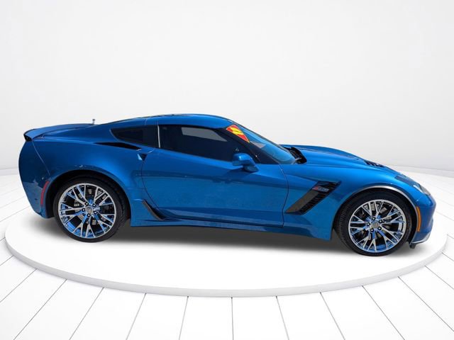 Used 2015 Chevrolet Corvette Z06 w/ 3LZ Preferred Equipment Group image 3