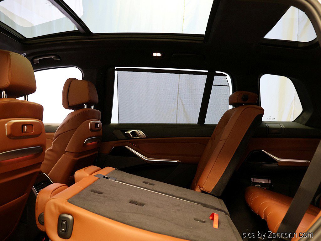 Used 2026 BMW X7 xDrive40i image 14