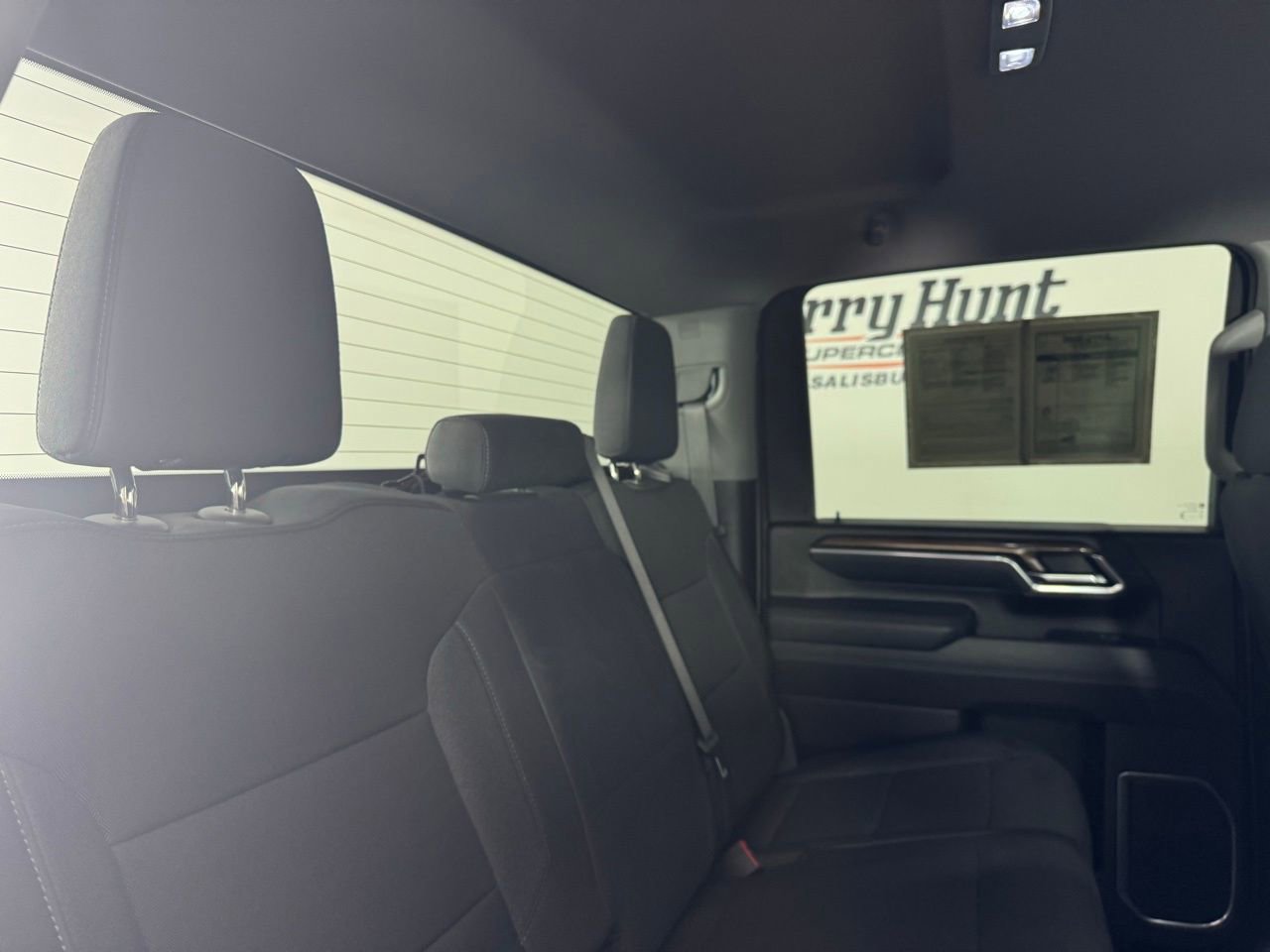 Used 2025 Chevrolet Silverado 2500 LT image 29