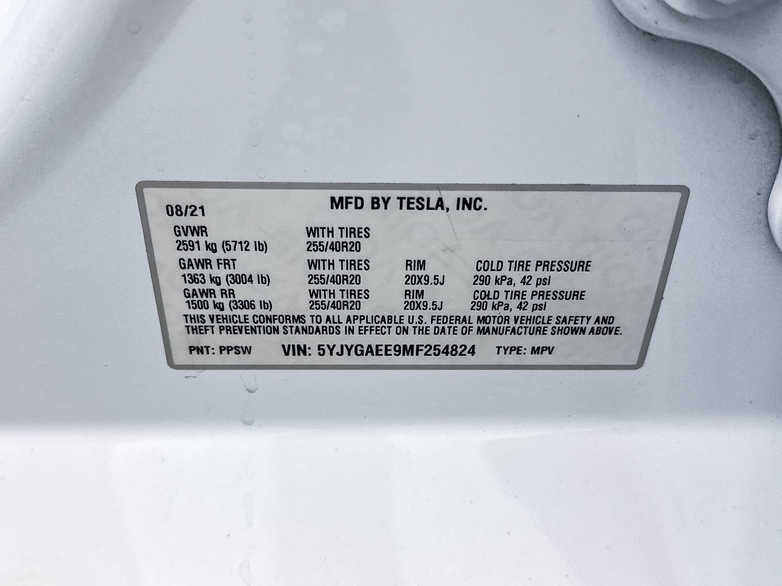 Used 2021 Tesla Model Y Long Range AWD/4WD image 34