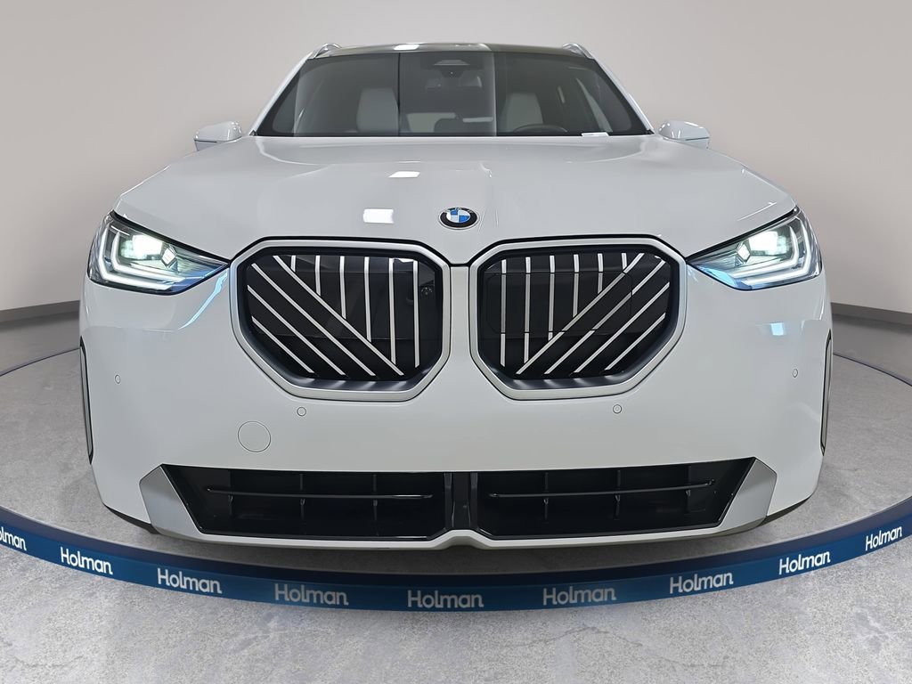 Used 2025 BMW X3 xDrive30i w/ Premium Package image 3