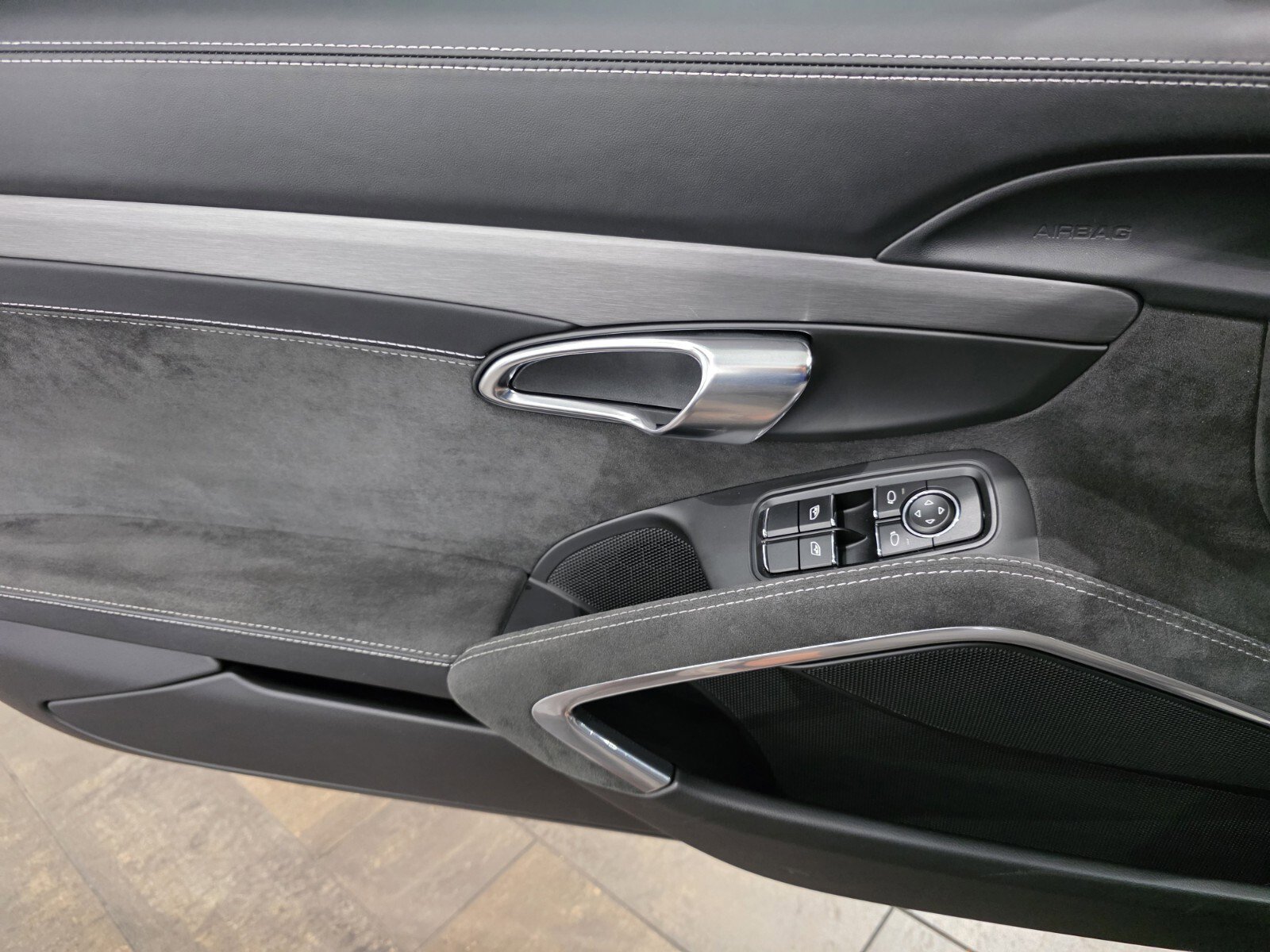 Used 2015 Porsche 911 GT3 image 20