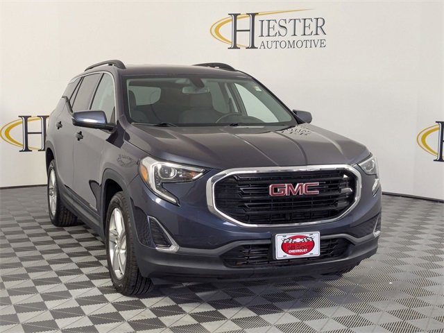 Used 2019 GMC Terrain SLE w/ Driver Convenience Package image 2