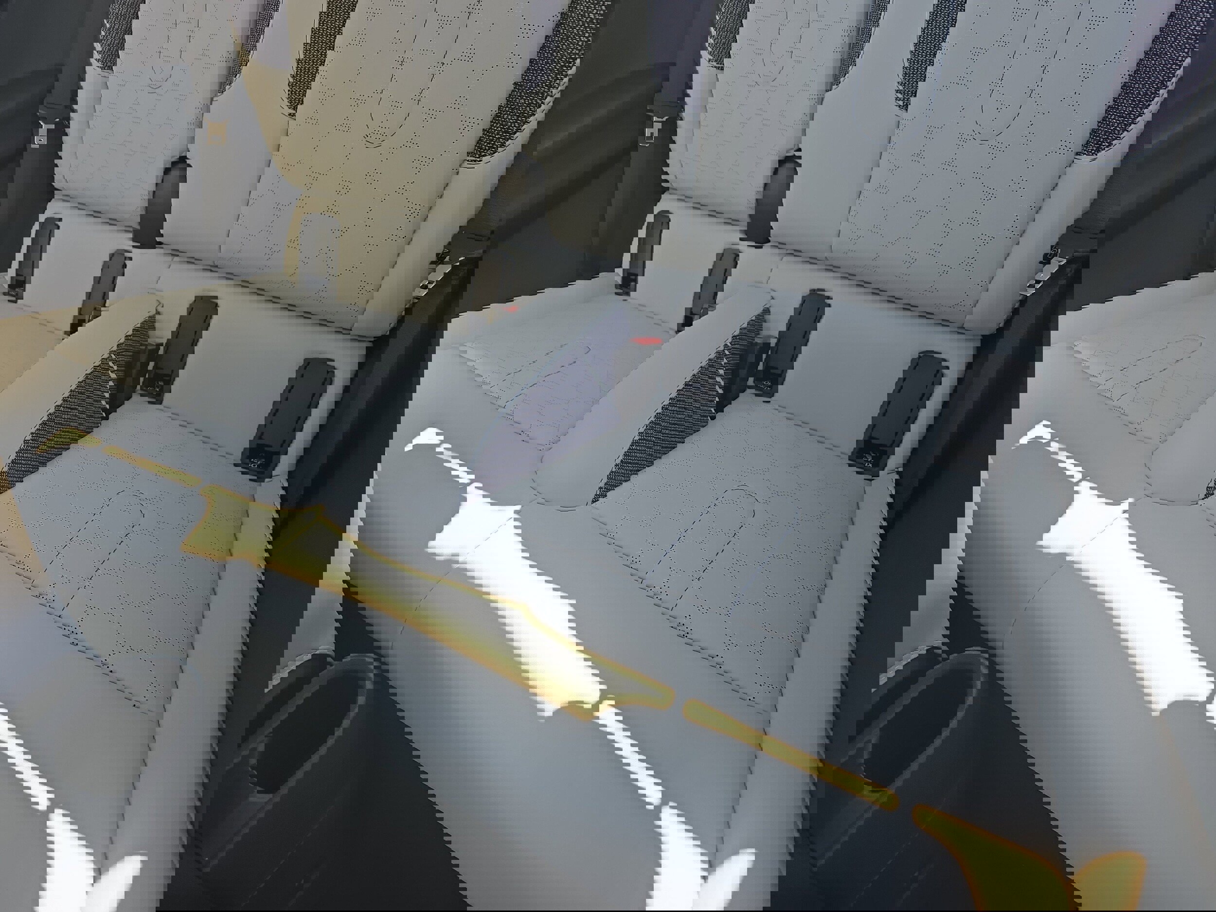 Certified 2025 MINI Cooper S image 11