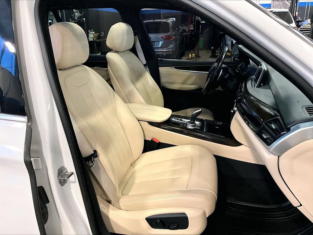 Used 2018 BMW X5 xDrive35i AWD/4WD image 11