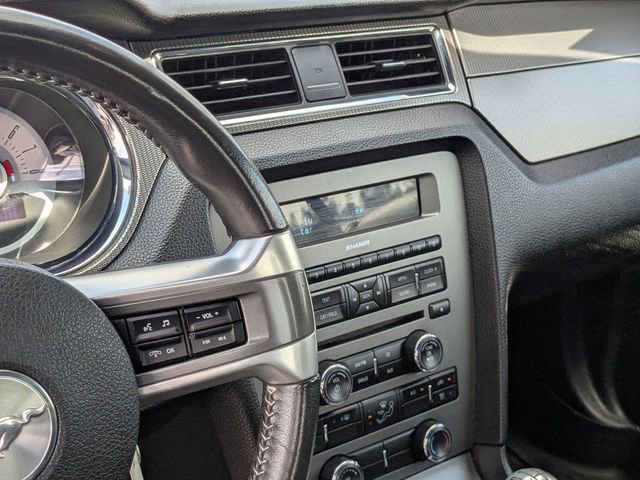 Used 2012 Ford Mustang GT Premium image 18
