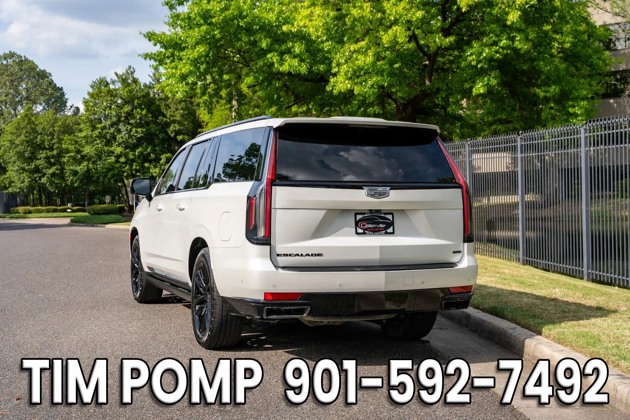 Used 2023 Cadillac Escalade ESV Sport Platinum w/ Heavy-Duty Trailer Package AWD/4WD image 7