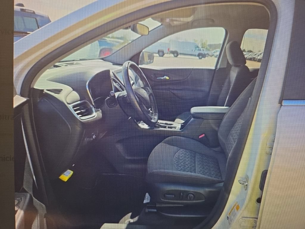 Used 2022 Chevrolet Equinox LT w/ Driver Convenience Package AWD/4WD image 9