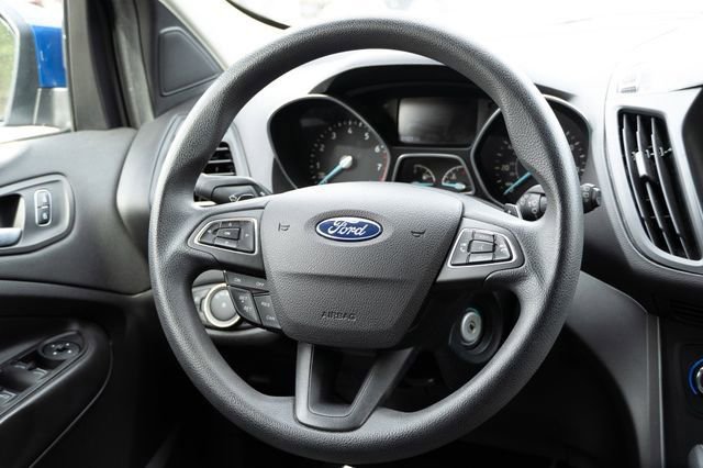 Used 2017 Ford Escape SE w/ Equipment Group 201A FWD image 15