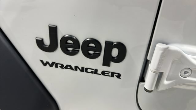 Used 2024 Jeep Wrangler Unlimited Sport AWD/4WD image 28