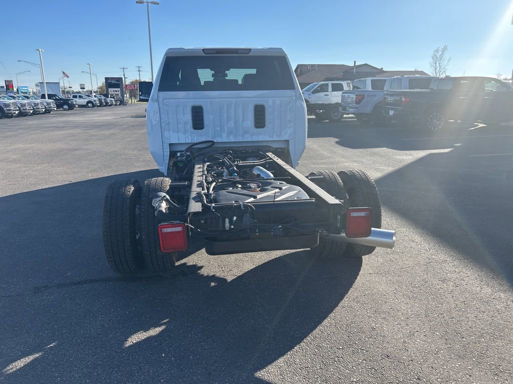 New 2026 GMC Sierra 3500 Pro w/ Convenience Package image 7