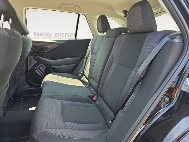 Used 2023 Subaru Outback AWD/4WD image 13