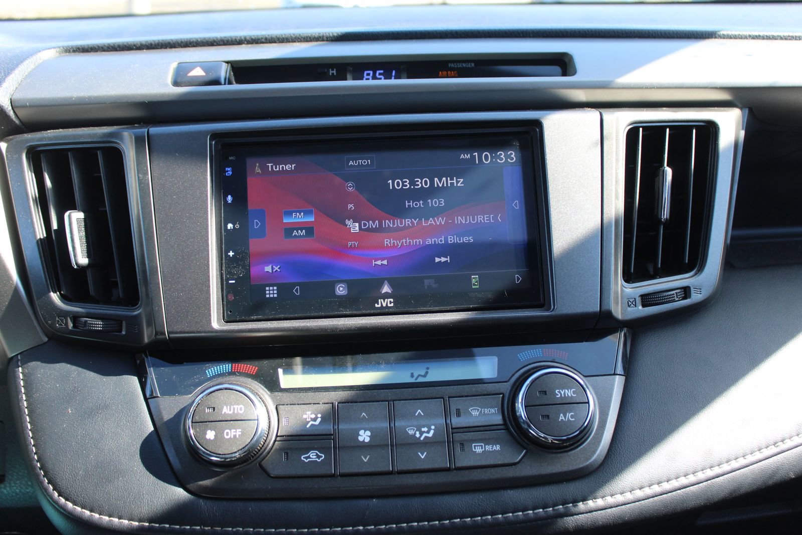 Used 2014 Toyota RAV4 XLE image 34