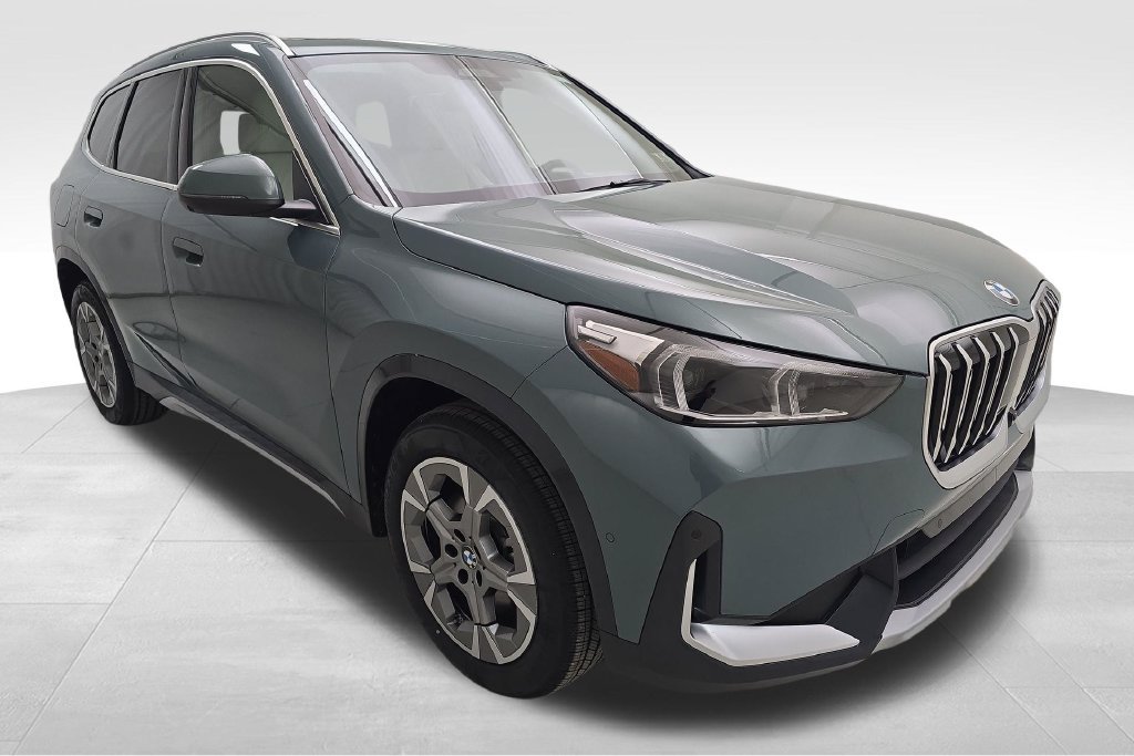 New 2027 BMW X1 xDrive28i AWD/4WD image 2