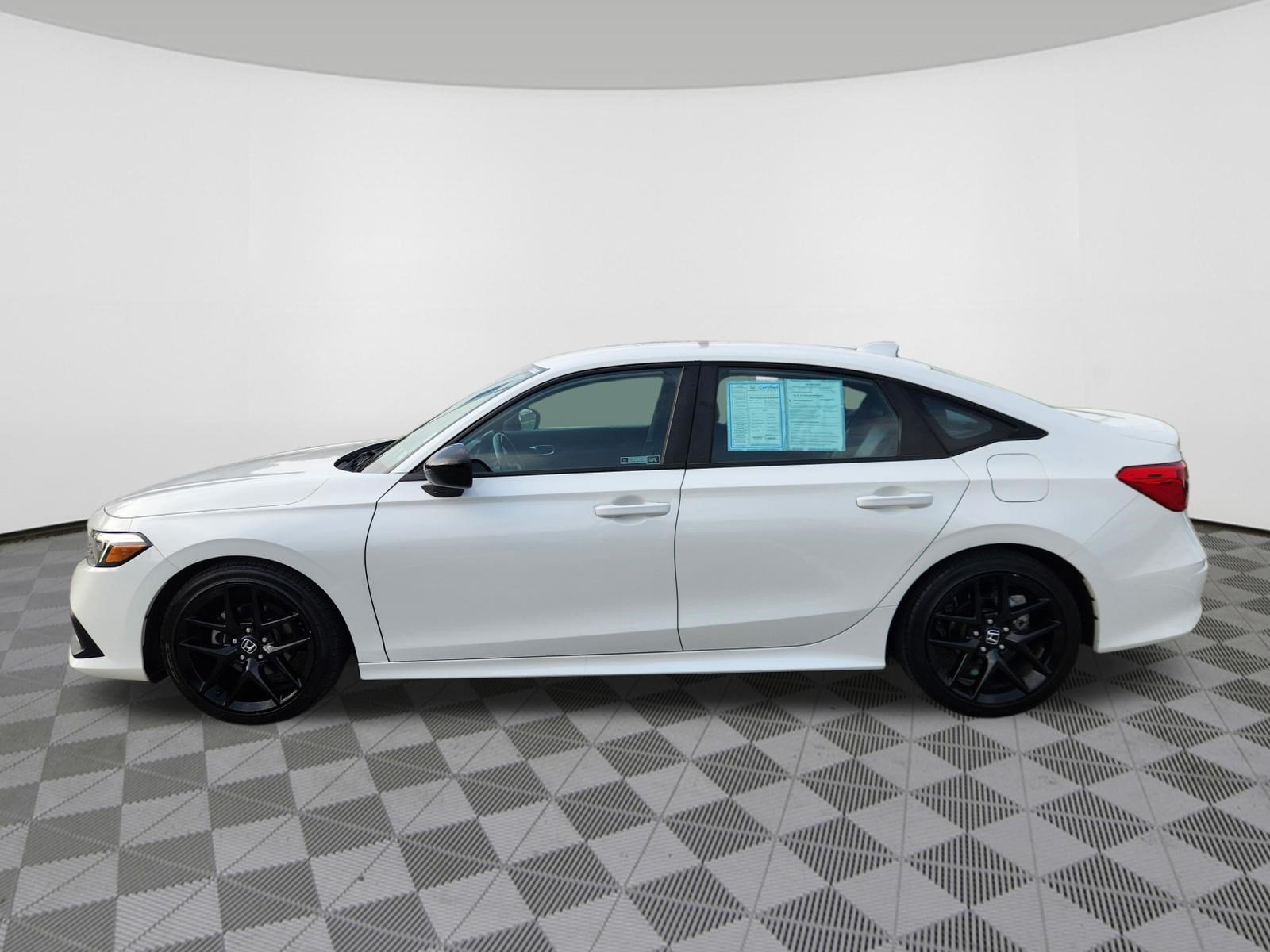 Certified 2024 Honda Civic Sport image 5