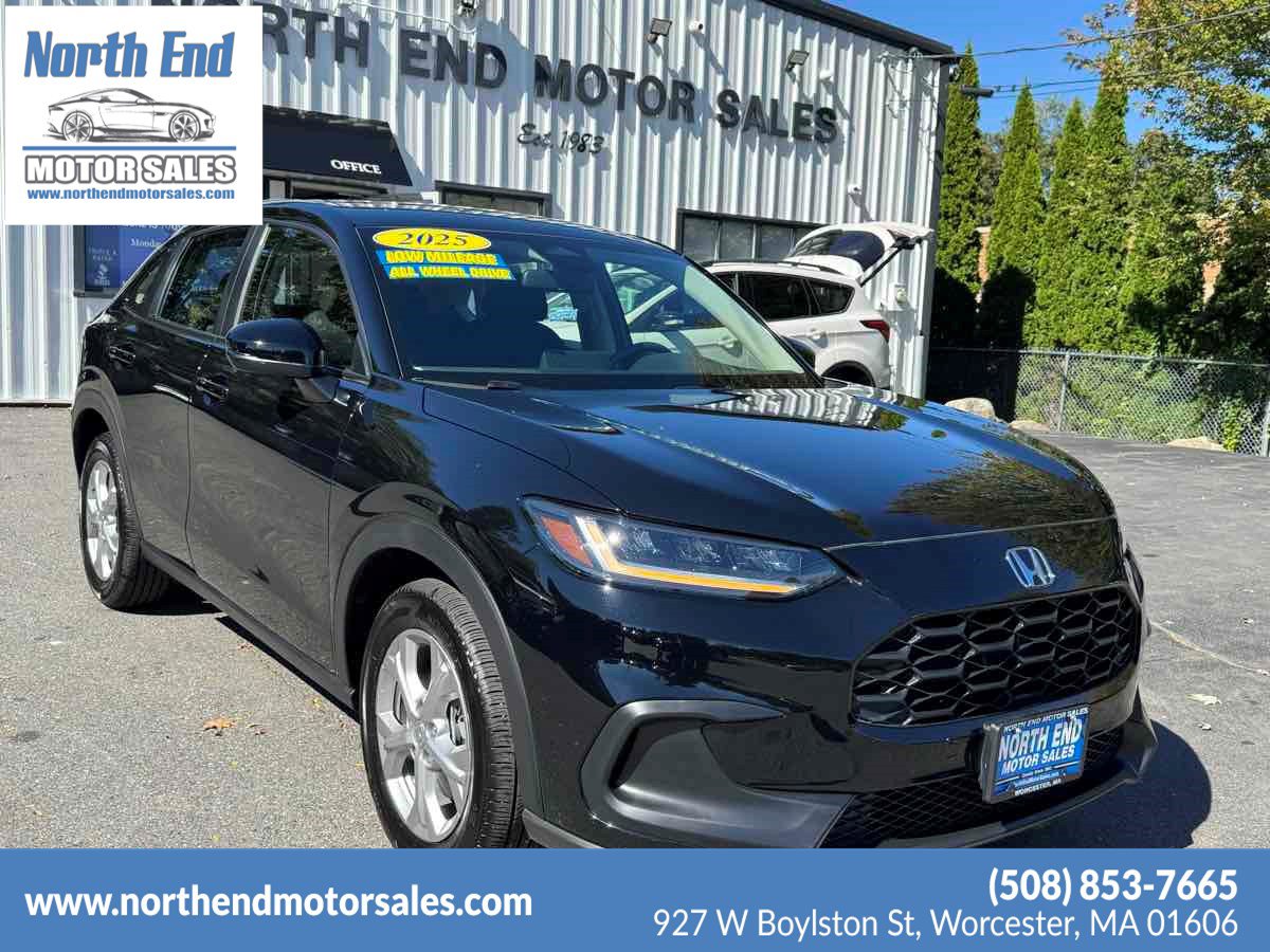 Used 2025 Honda HR-V LX