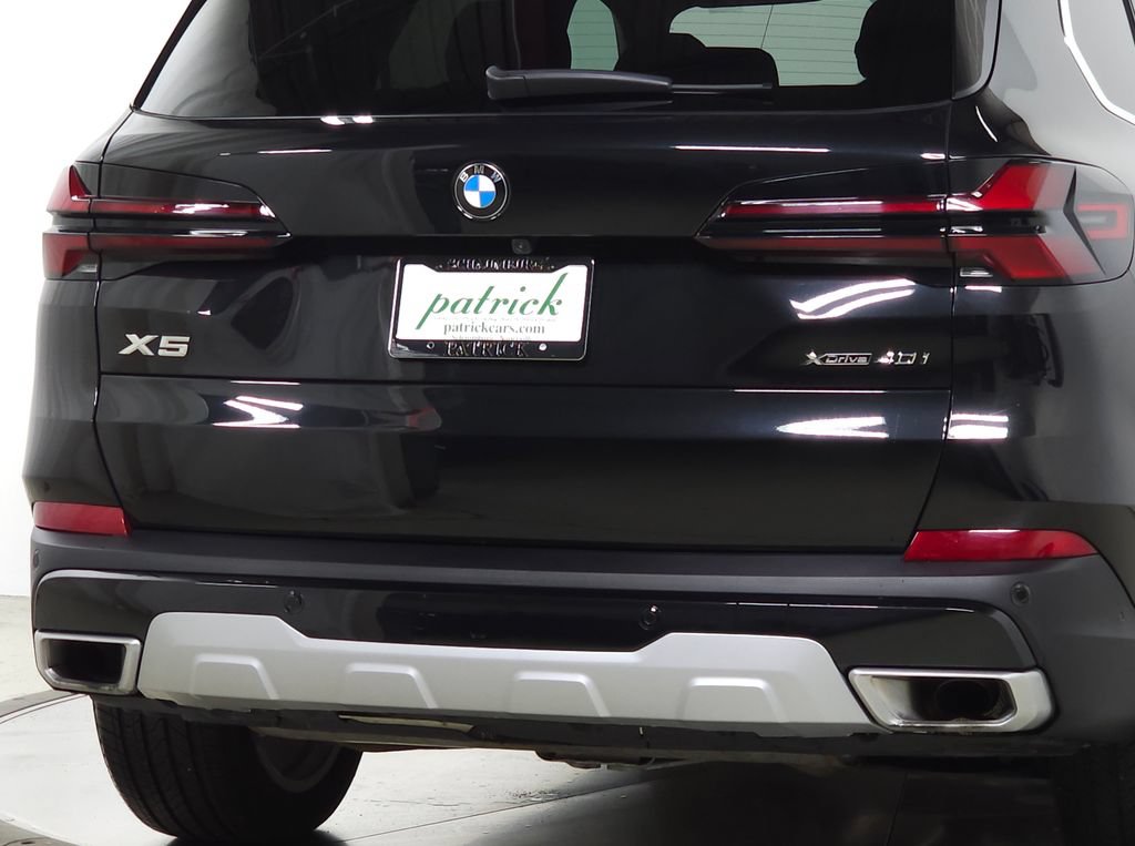 Used 2026 BMW X5 xDrive40i w/ Premium Package AWD/4WD image 10