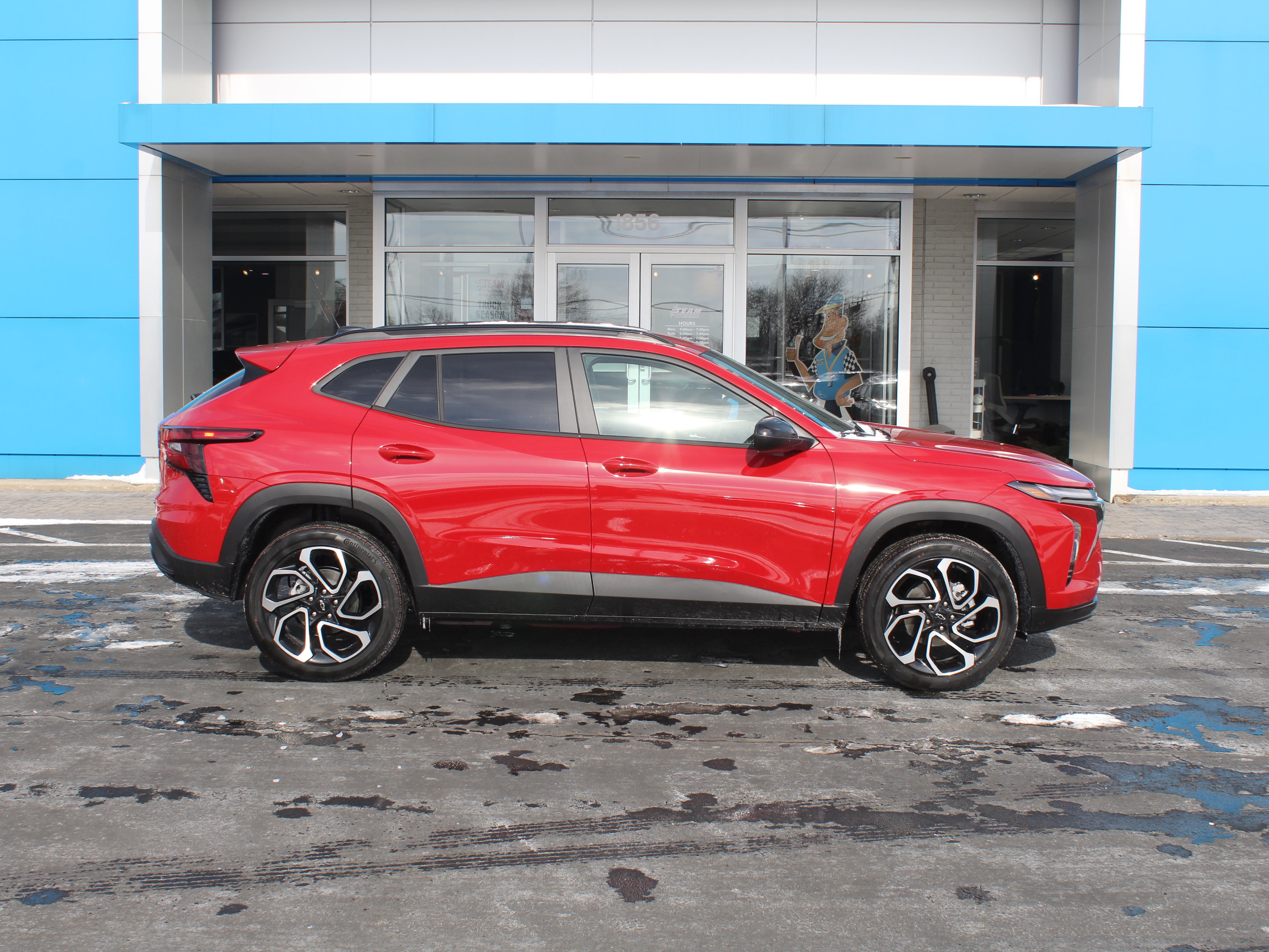 New 2026 Chevrolet Trax RS image 3