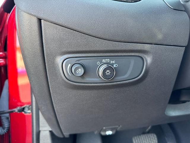 Used 2024 Chevrolet Equinox RS w/ RS Leather Package image 25