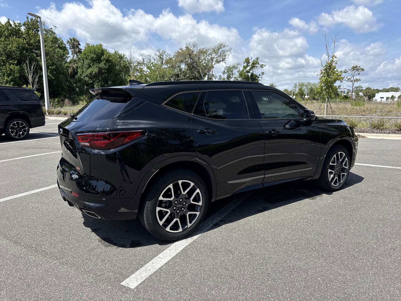 Used 2024 Chevrolet Blazer RS FWD image 3