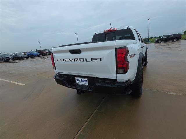 Used 2024 Chevrolet Colorado Trail Boss w/ Advanced Trailering Package AWD/4WD image 10