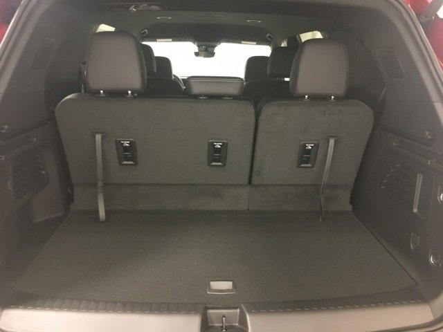 New 2026 Chevrolet Traverse LT image 13