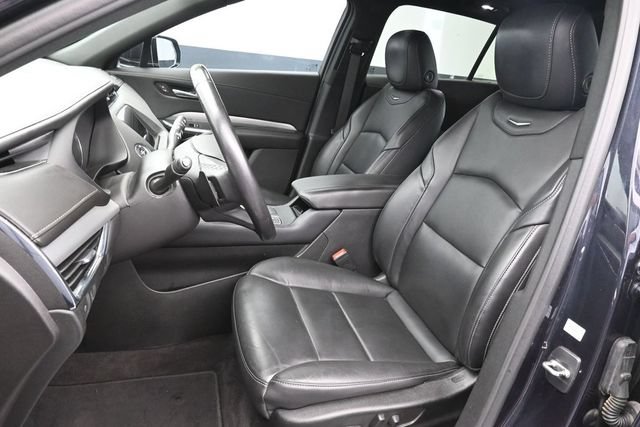 Used 2023 Cadillac XT4 Premium Luxury w/ Cold Weather Package FWD image 24