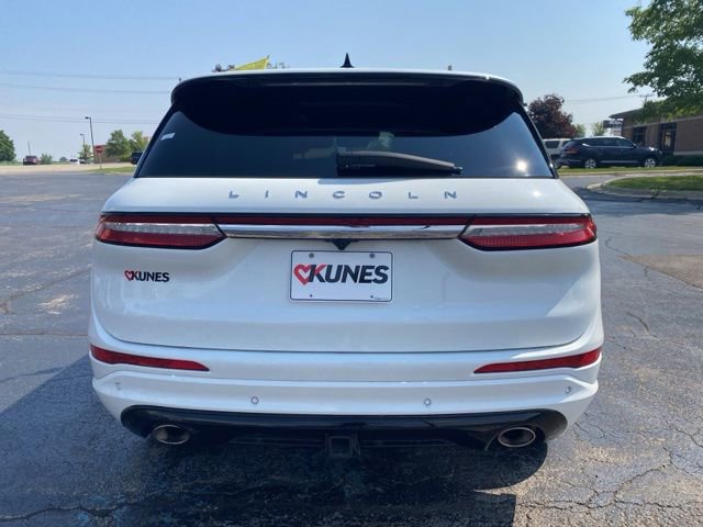 Used 2023 Lincoln Corsair Reserve w/ Equipment Group 202A image 9