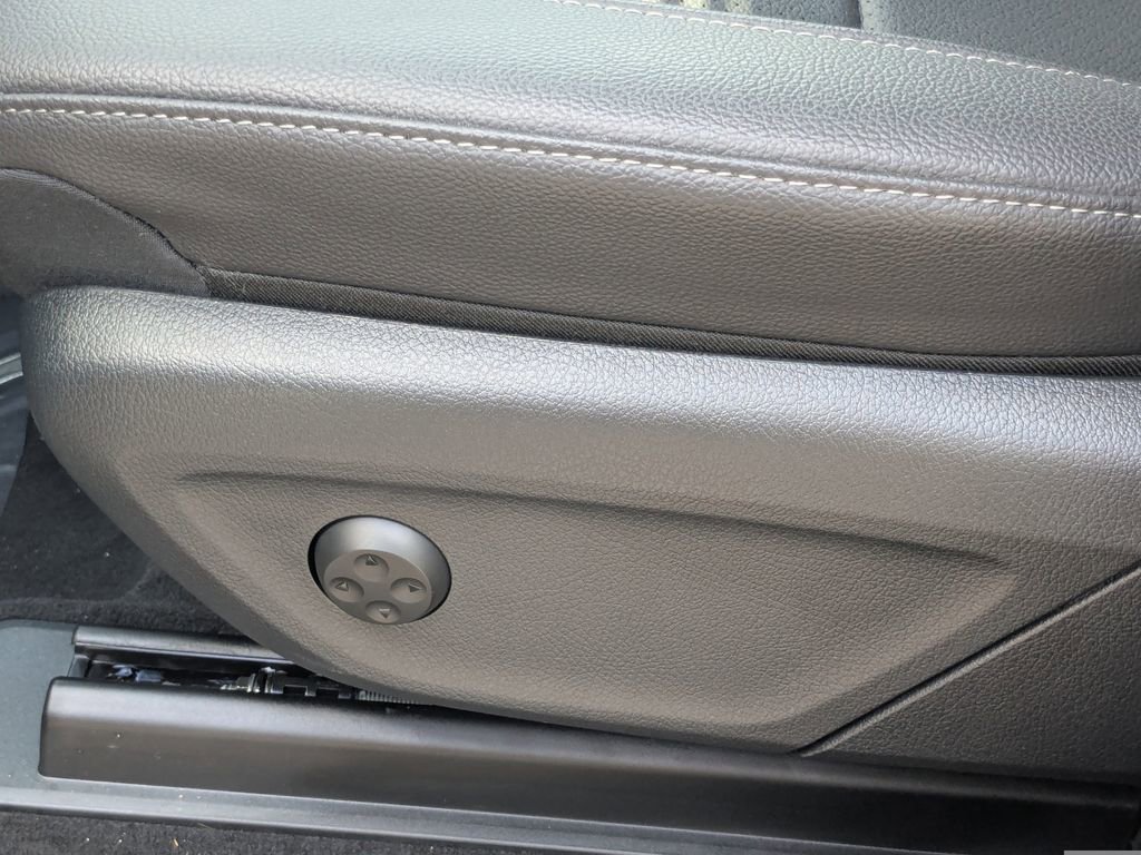 Certified 2026 Mercedes-Benz GLE 350 4MATIC image 21