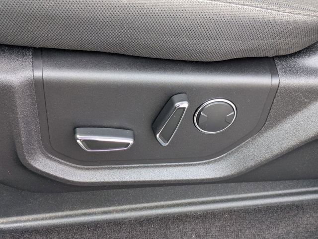 Used 2018 Ford F150 XLT w/ Equipment Group 302A Luxury image 27