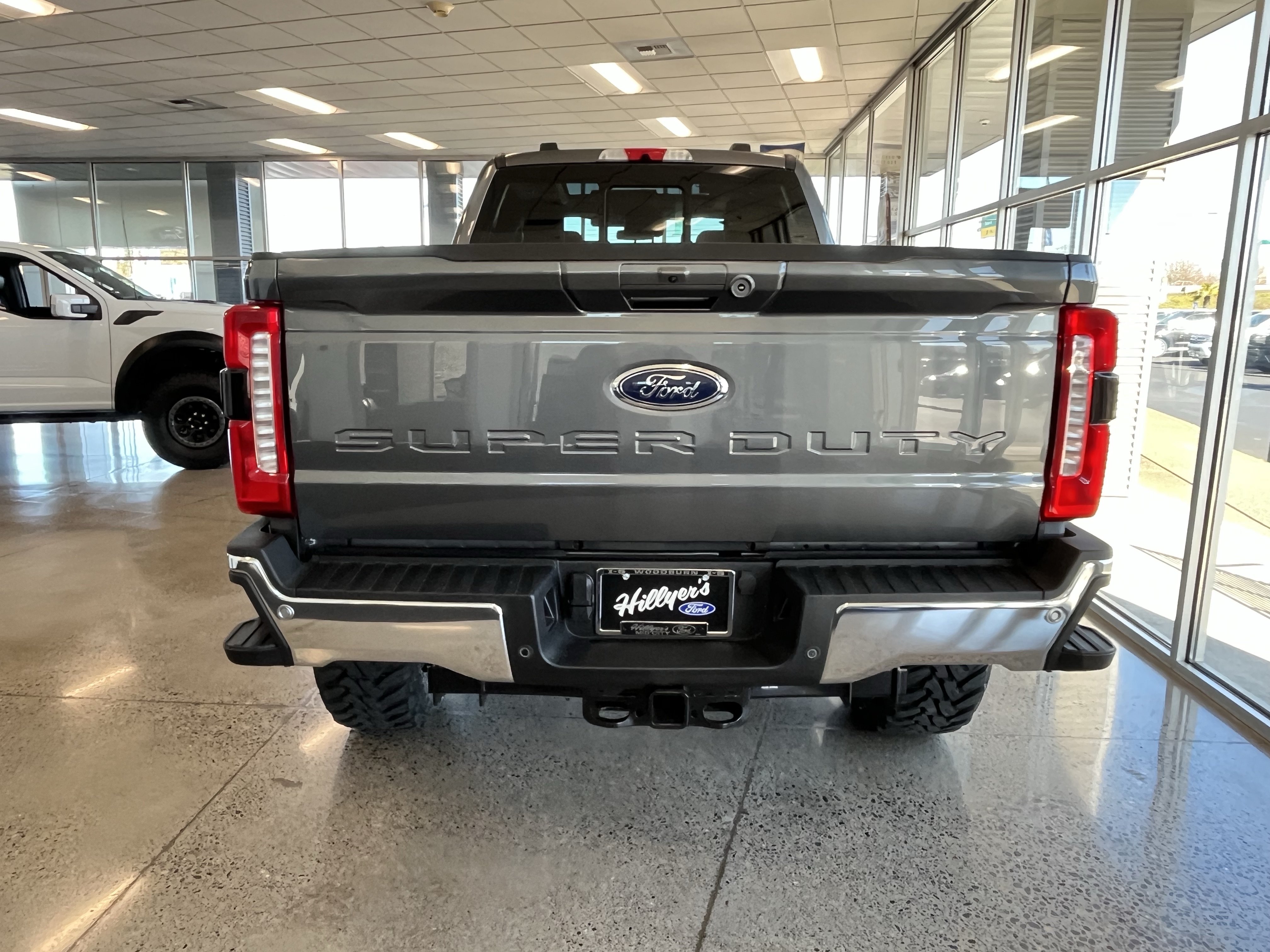 New 2026 Ford F350 Lariat w/ Lariat Premium Package AWD/4WD image 4