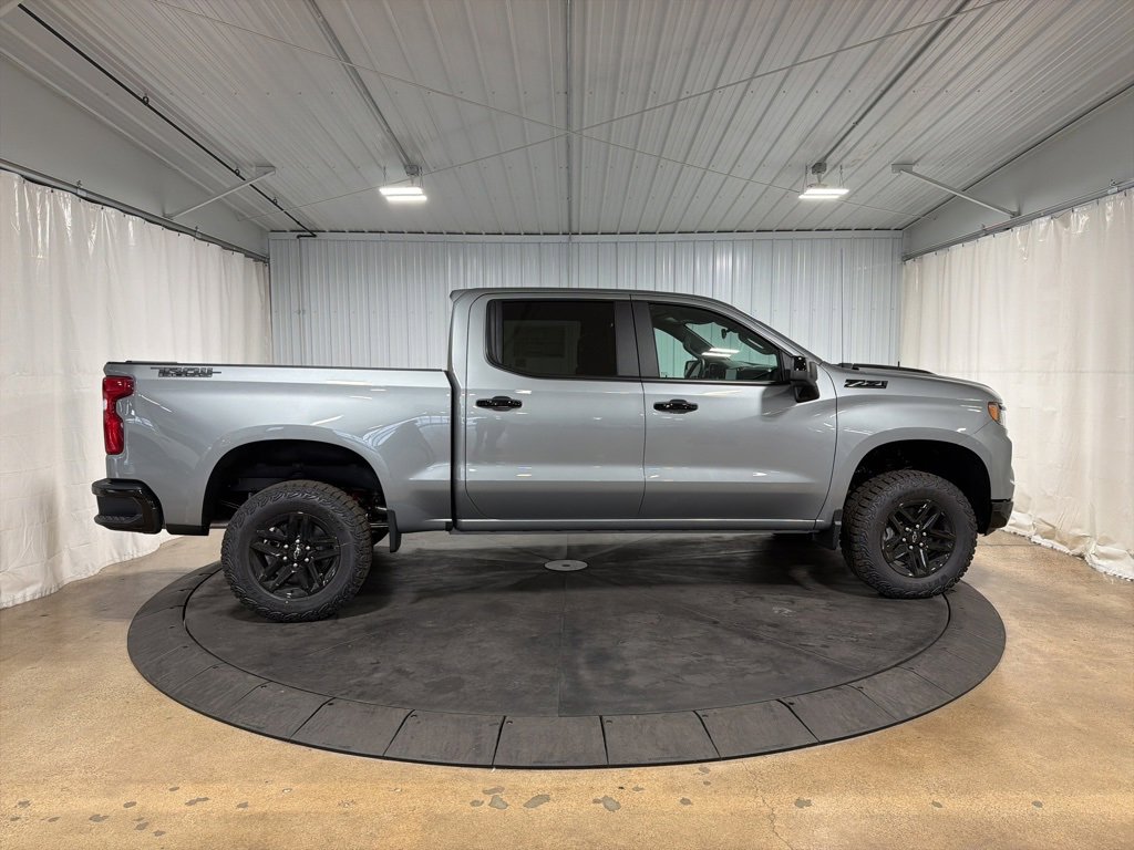 New 2026 Chevrolet Silverado 1500 LT Trail Boss w/ Dark Appearance Package image 10