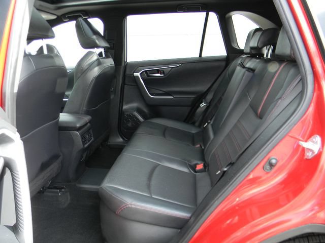Used 2022 Toyota RAV4 XSE w/ Premium Package AWD/4WD image 24