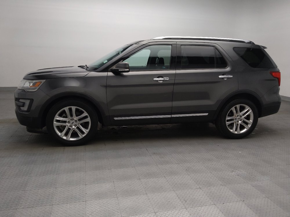 Used 2017 Ford Explorer Limited FWD image 2