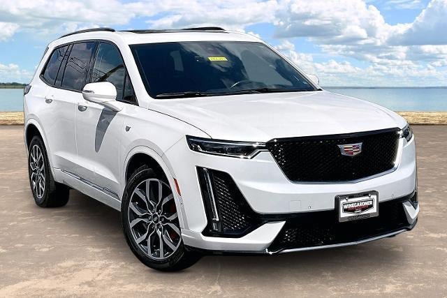 Used 2025 Cadillac XT6 Sport w/ Platinum Package