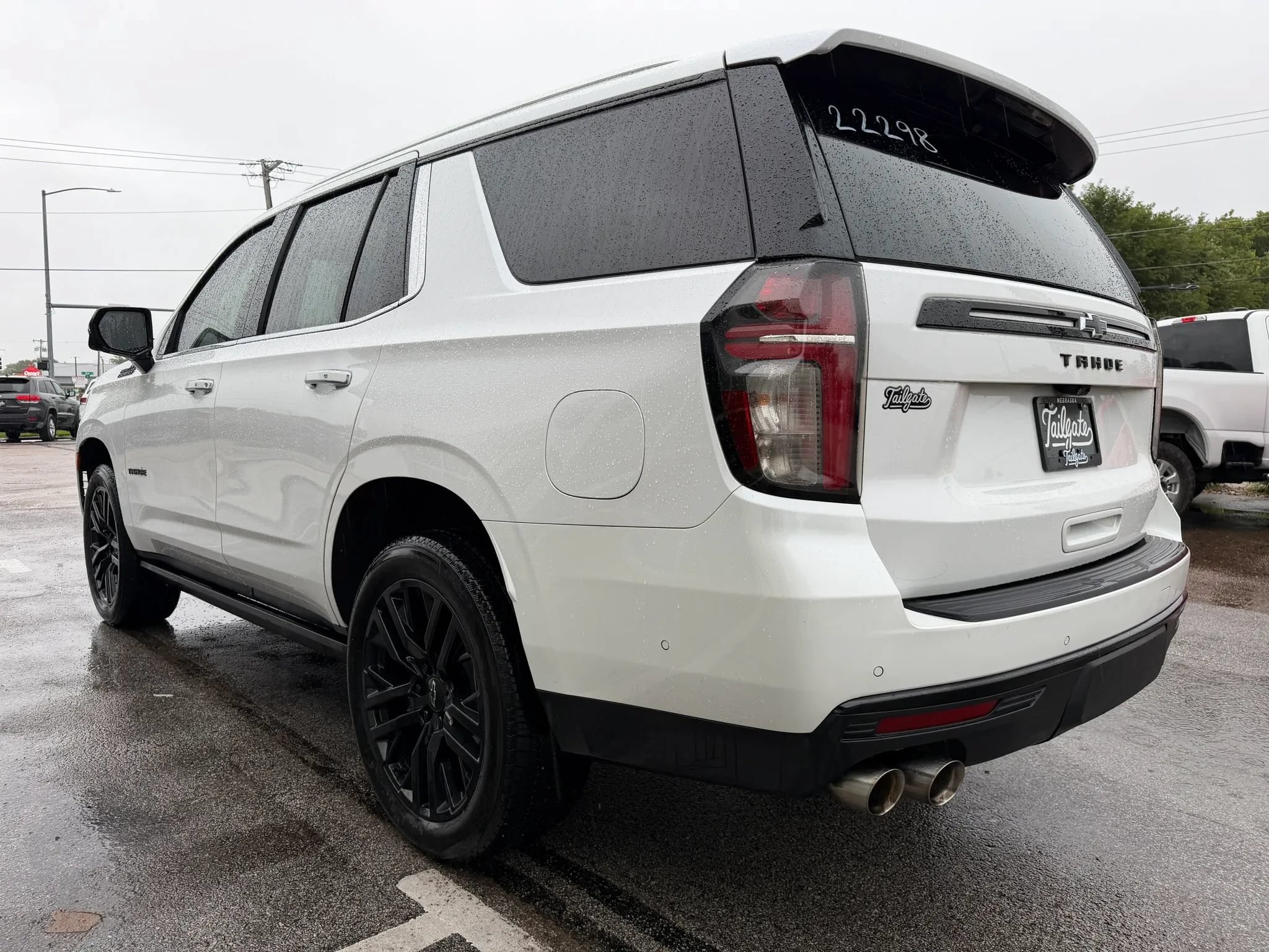 Used 2023 Chevrolet Tahoe High Country w/ Advanced Technology Package AWD/4WD image 5
