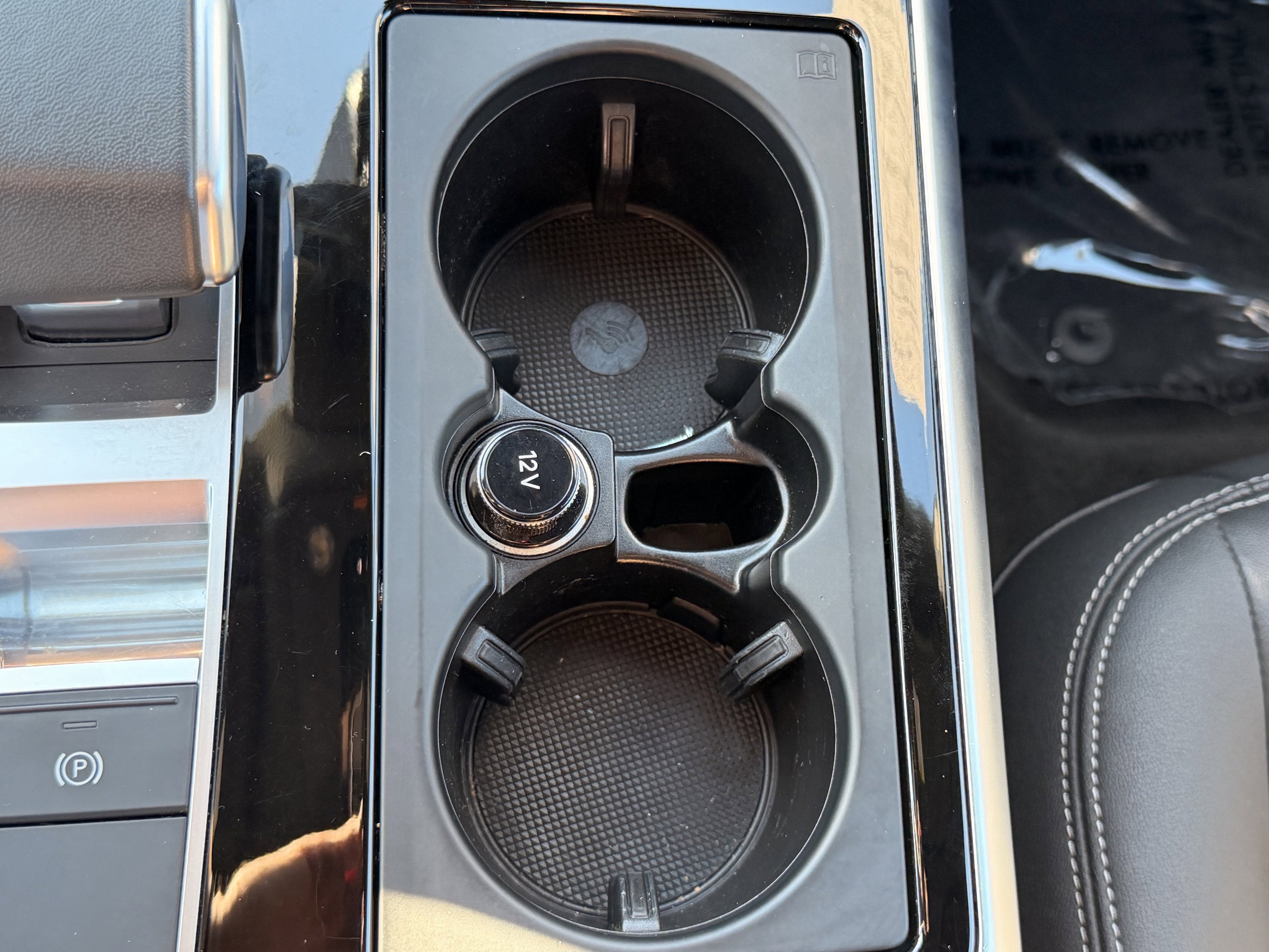 Used 2023 Audi Q8 Premium w/ Convenience Package image 69