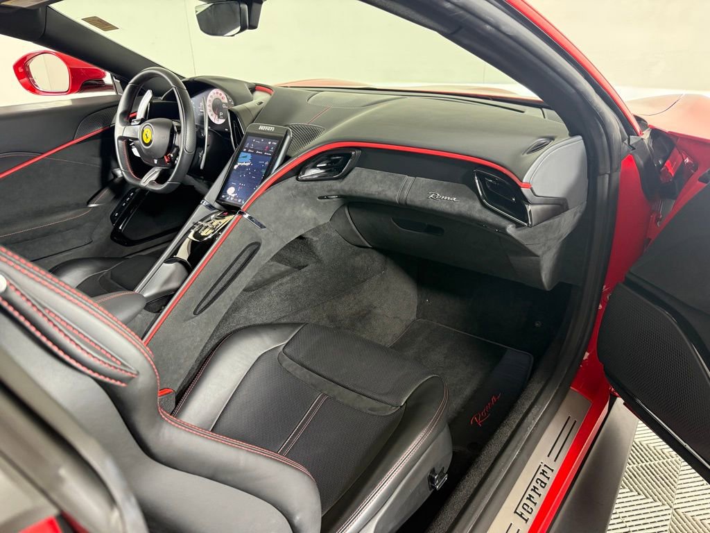 Used 2021 Ferrari Roma image 20