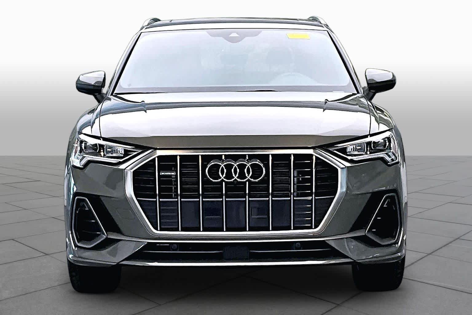Used 2024 Audi Q3 2.0T Premium Plus w/ Premium Plus Package AWD/4WD image 4